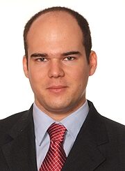 Dr. Beny&oacute; M&aacute;ty&aacute;s