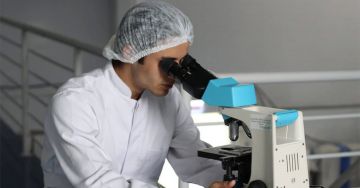 Mesterséges intelligenciával az amiloidok nyomában