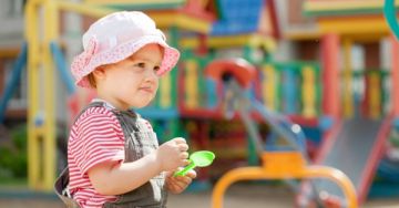 Bőrvédelem piciknek - Milyen fényvédő készítményt válasszunk csecsemőknek, kisgyerekeknek?
