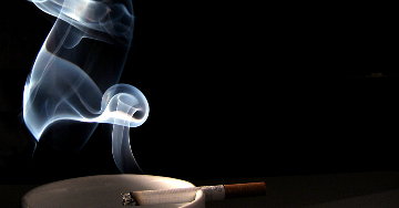 A dohányzás növeli a szellemi leépülés kockázatát