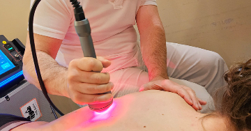 Ezért is fájhat a dereka! Mit tanácsol a terapeuta?
