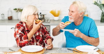 Befolyásolhatja-e a kései reggelizés az idősödők egészségi állapotát?