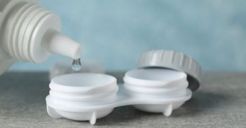 Hogyan tartsuk tisztán a kontaktlencséket?
