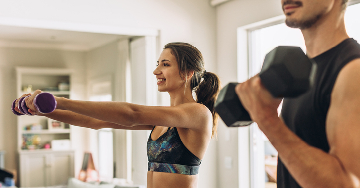 Súlyzós edzés – A 12 legjobb gyakorlat