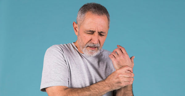 szúró fájdalmak az ízületekben az interphalangealis ízület rheumatoid arthritise