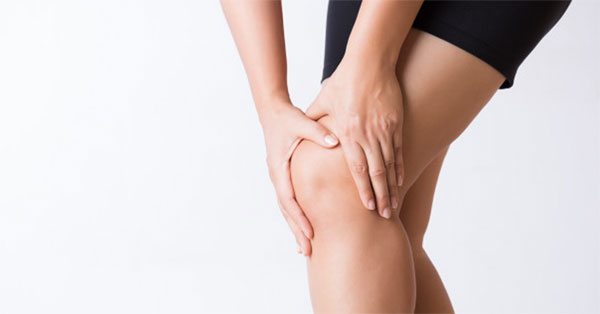 fájdalom és ropogás a lábujjak ízületeiben térdízületi gyulladás szubluxációval