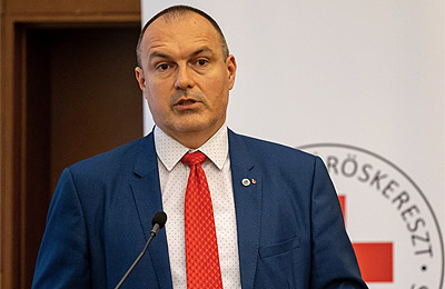 Kardos István, Magyar Vöröskereszt