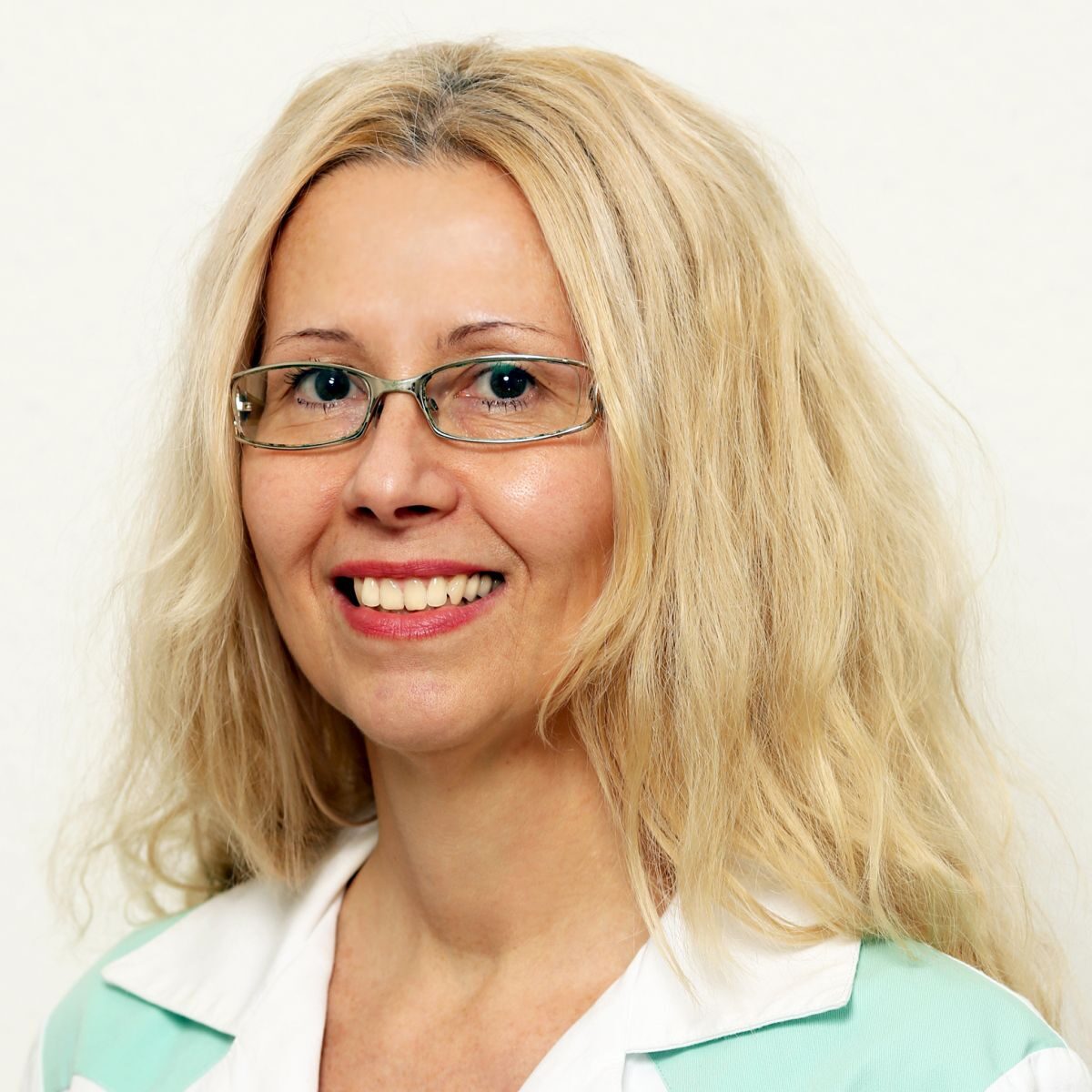 Dr. Sárdi Krisztina, belgyógyász, gasztroenterológus