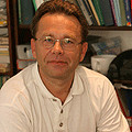 Dr. Lakos András